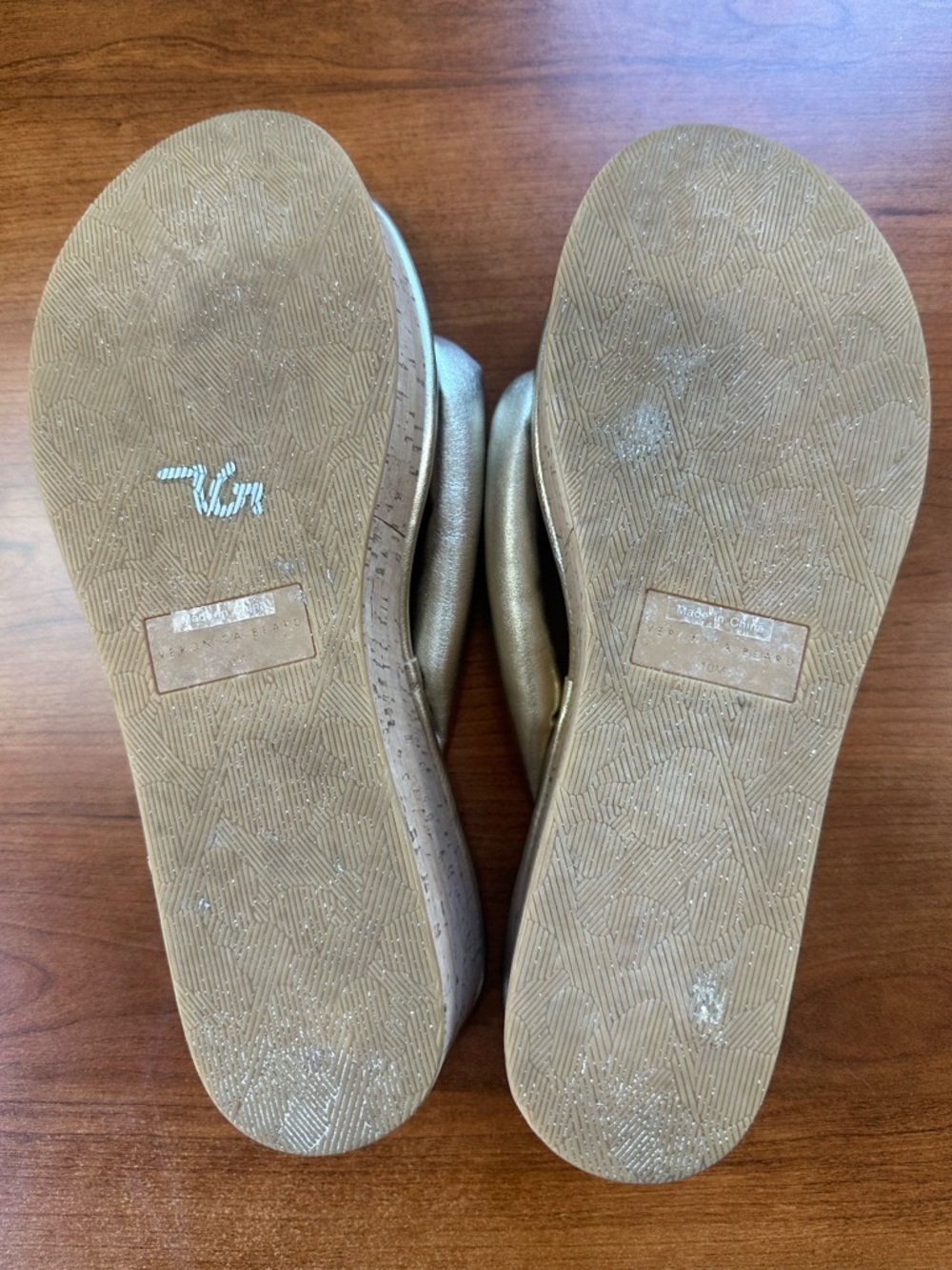 Veronica Beard Genocork Metallic Champagne Thong Sandals Sz 10 - Picture 11 of 16